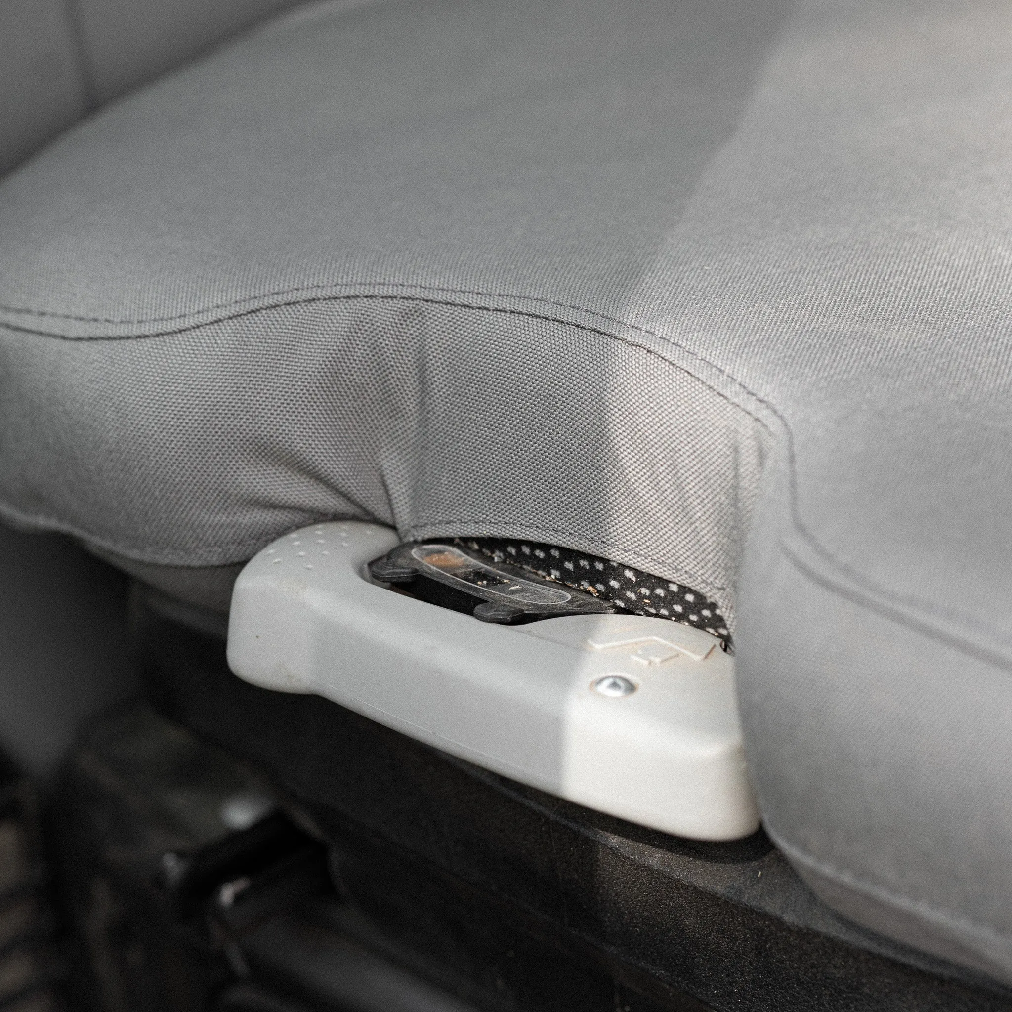 Equipment and Tractor Seat Cover (E0822109)