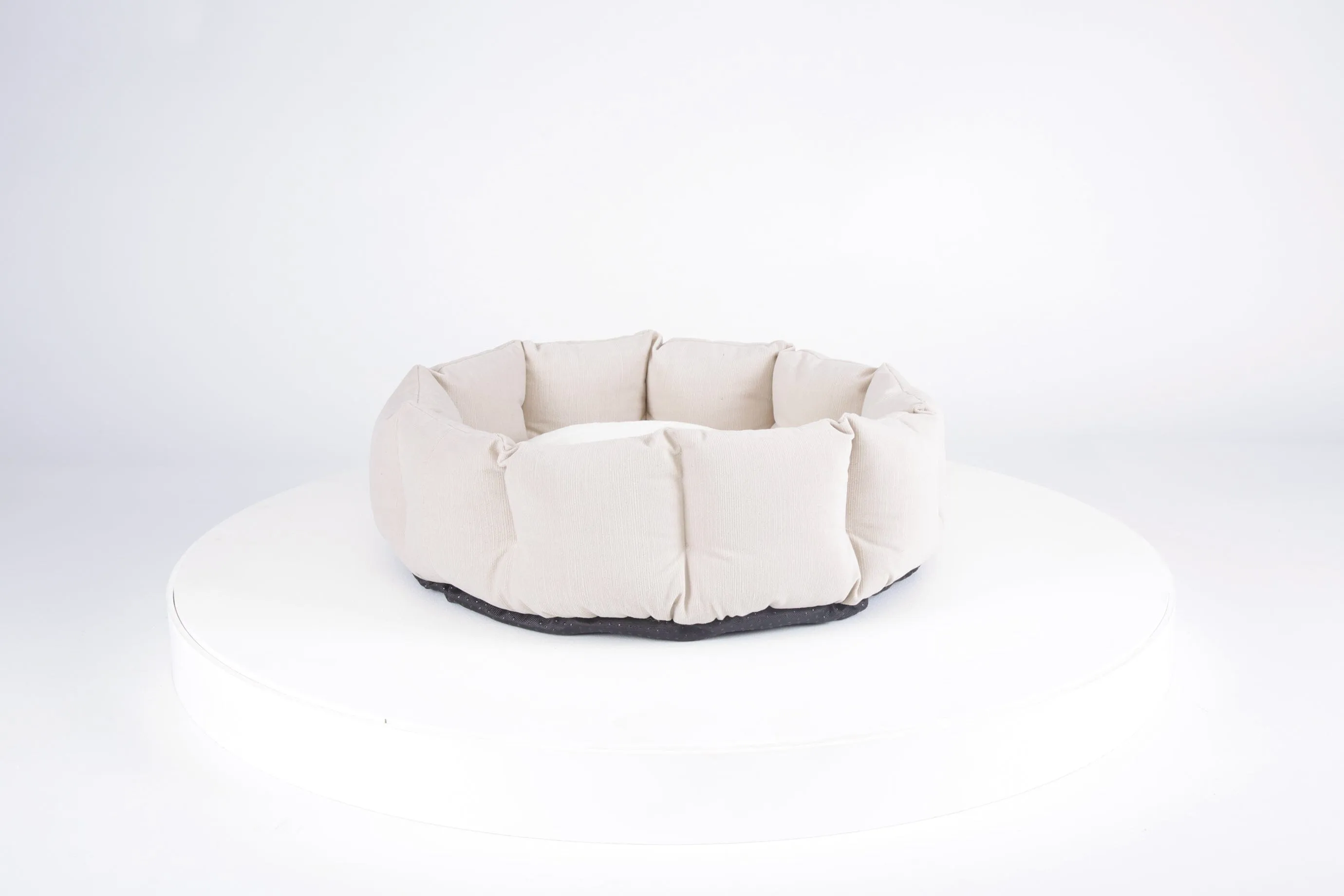 Helsinki Cat Bed - Oatmeal Beige