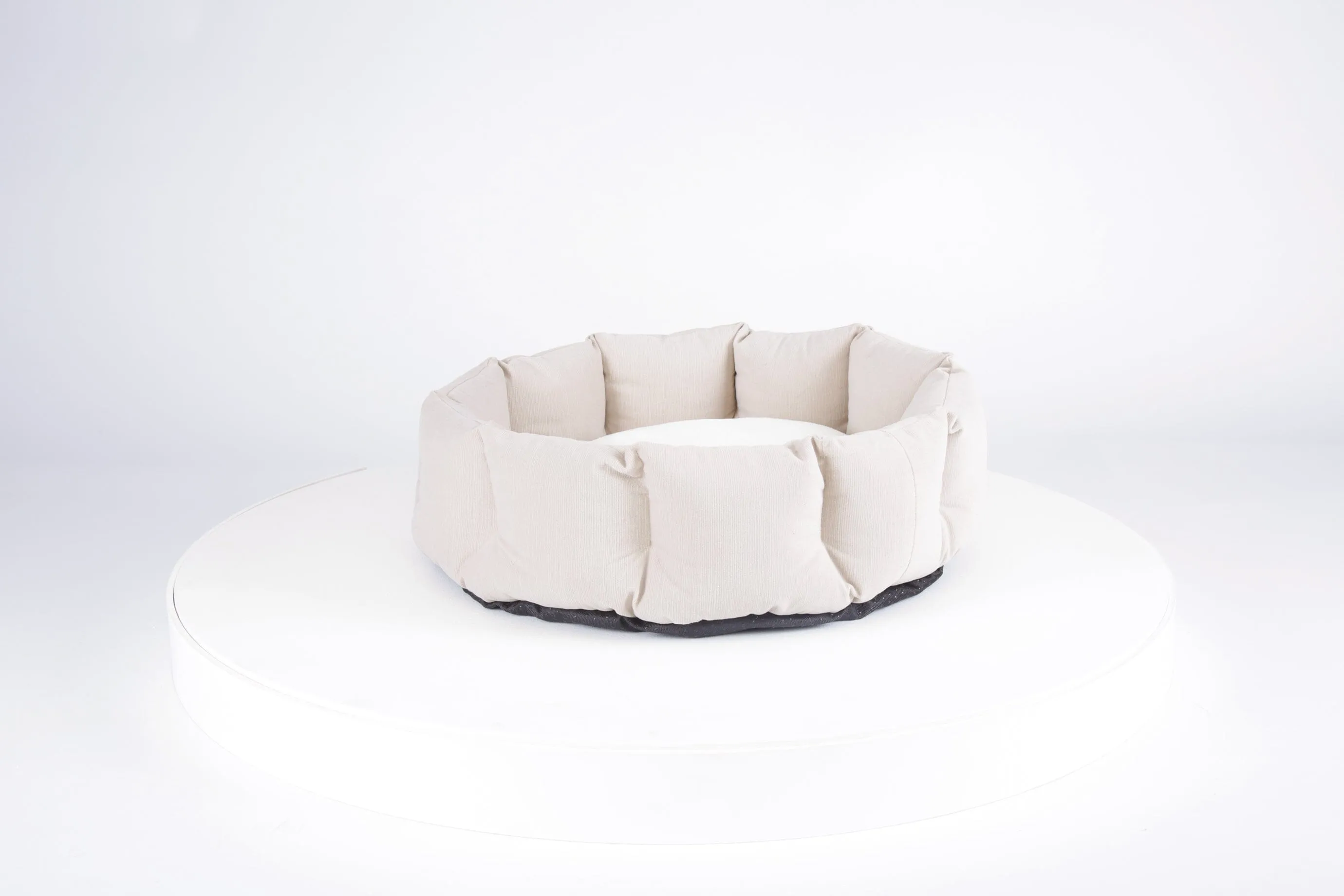 Helsinki Cat Bed - Oatmeal Beige