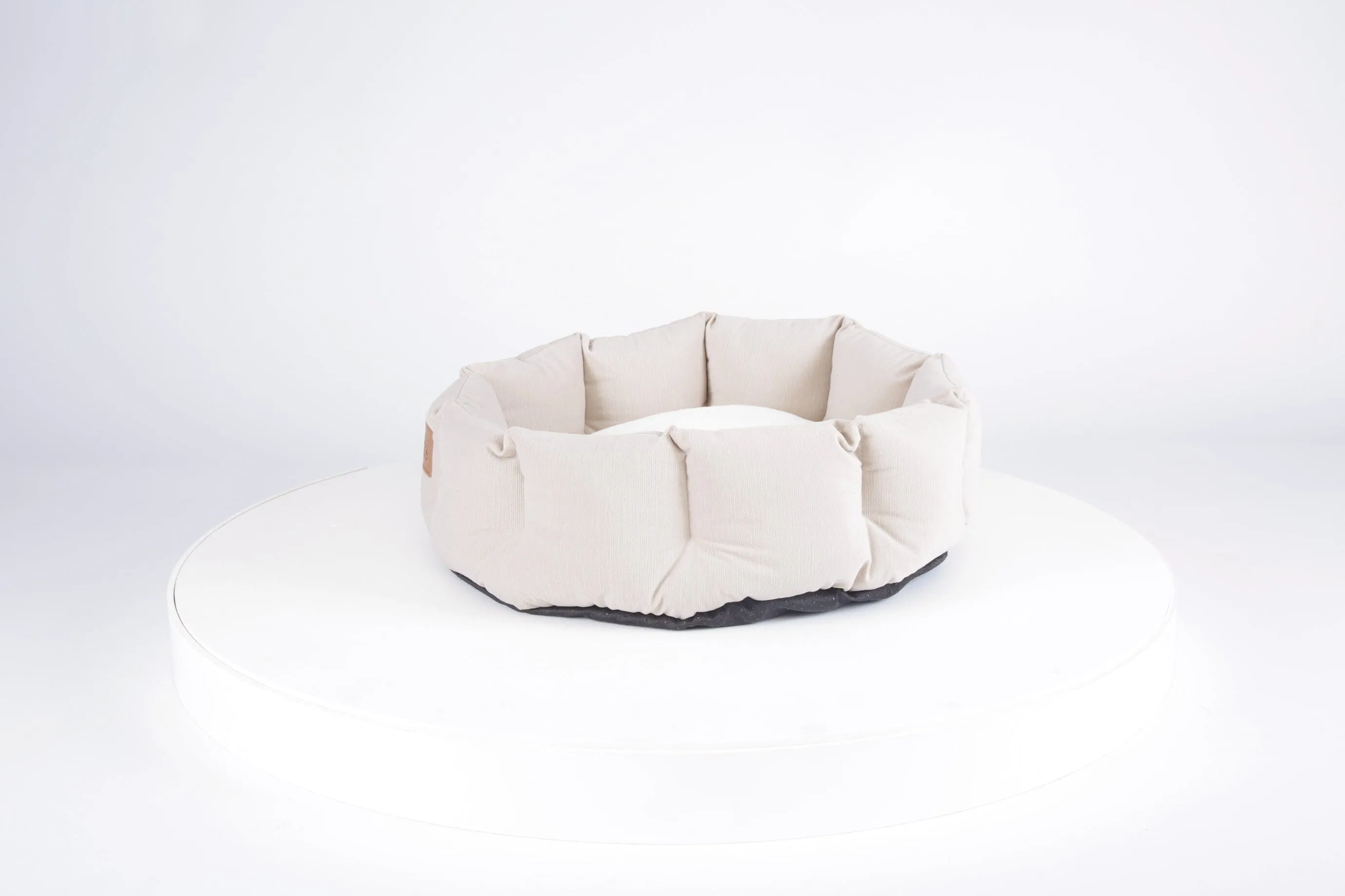 Helsinki Cat Bed - Oatmeal Beige