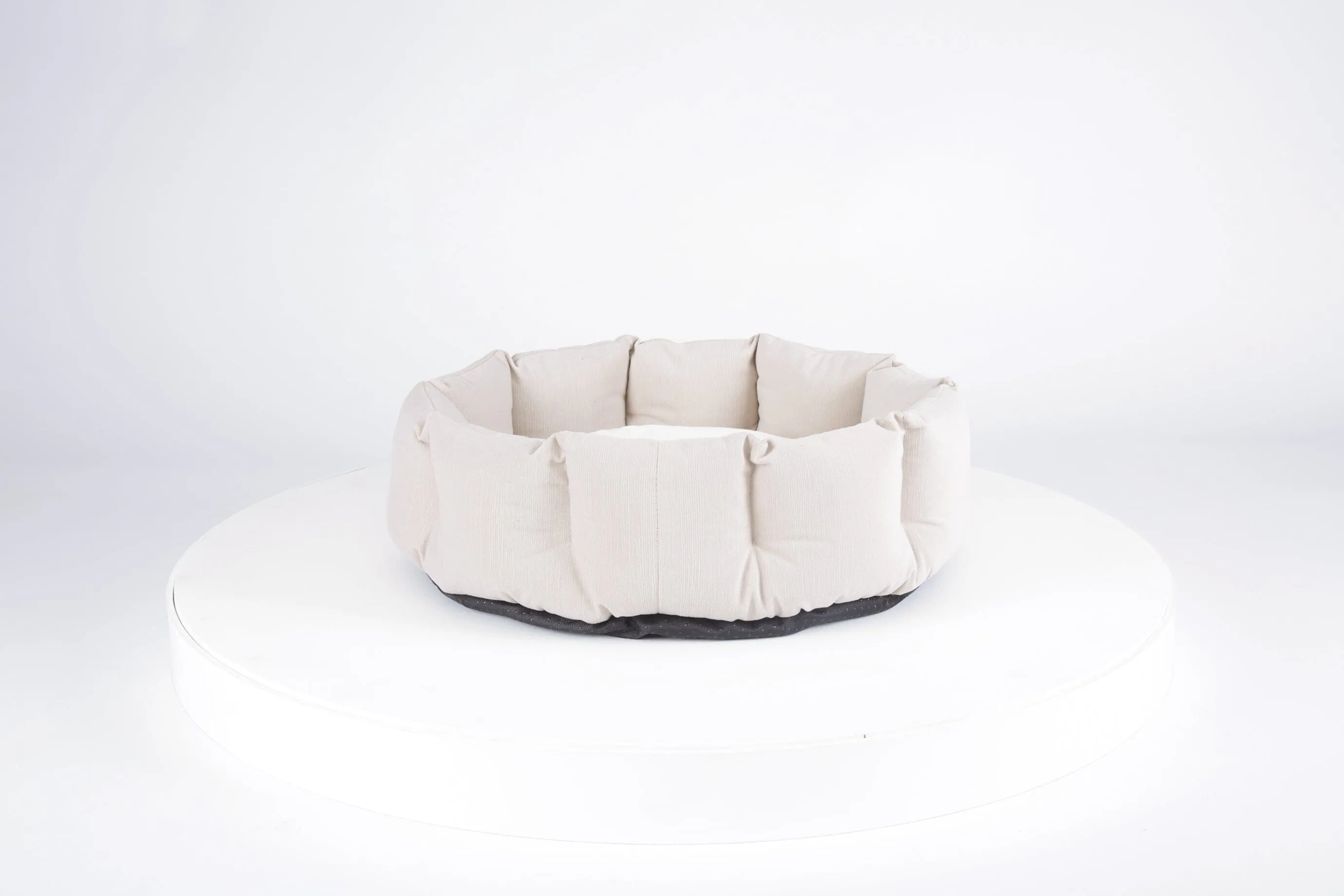 Helsinki Cat Bed - Oatmeal Beige