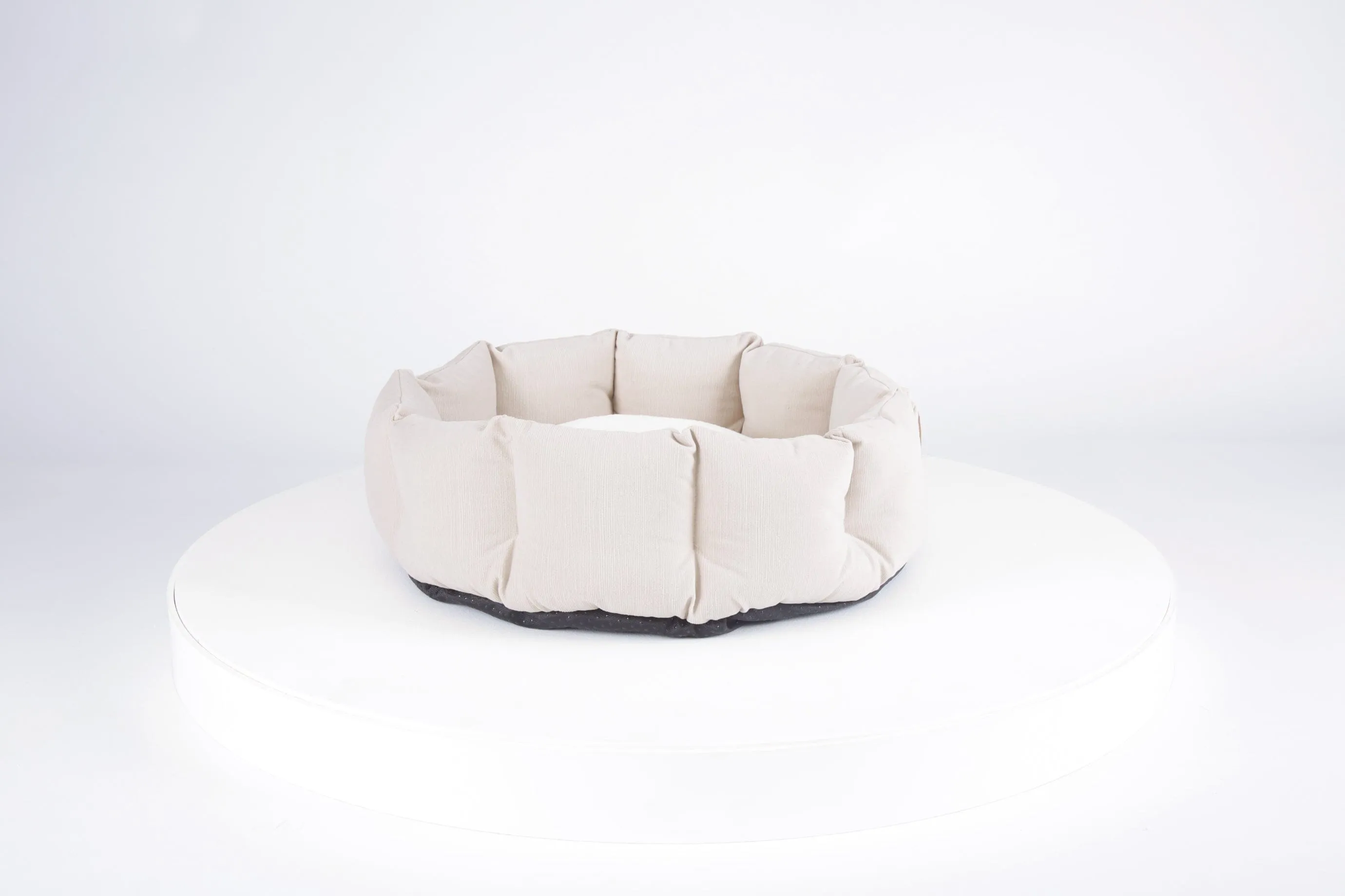 Helsinki Cat Bed - Oatmeal Beige